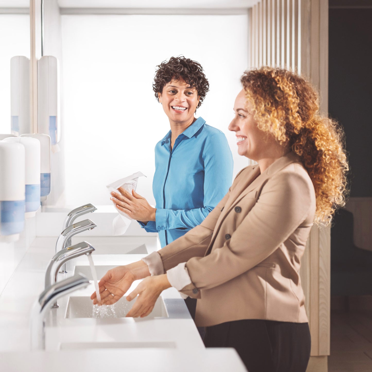 Tork Extra Mild Hand Washing Liquid Soap
